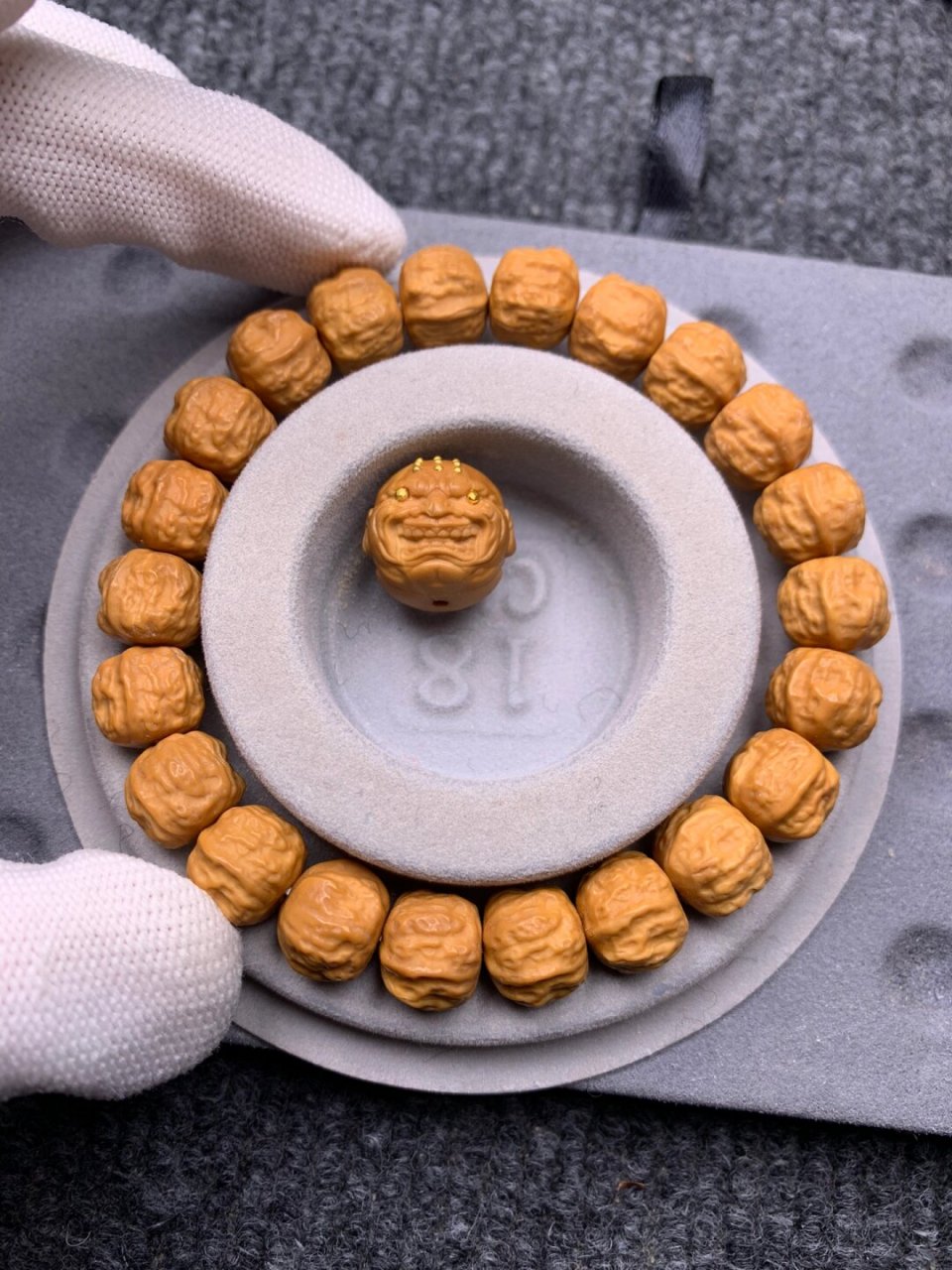 蛤蟆头# #猴头手串# #猴头核桃# #文玩女孩# #国潮文玩# #文玩男 