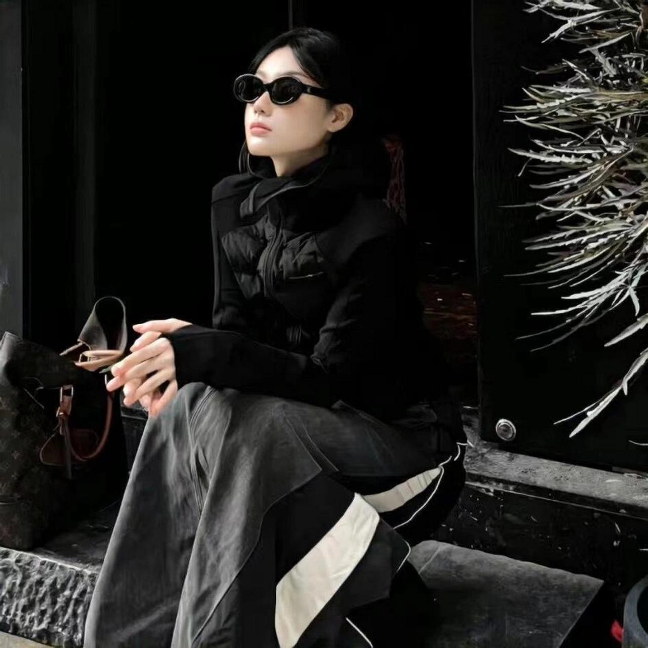 又拽又酷的女生头像