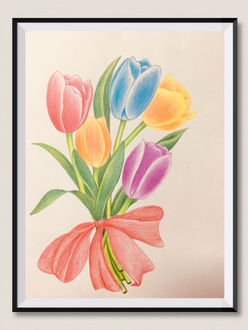 彩铅画自学-郁金香 很简单的涂色方法,对新手来说也很友好,把层次区分