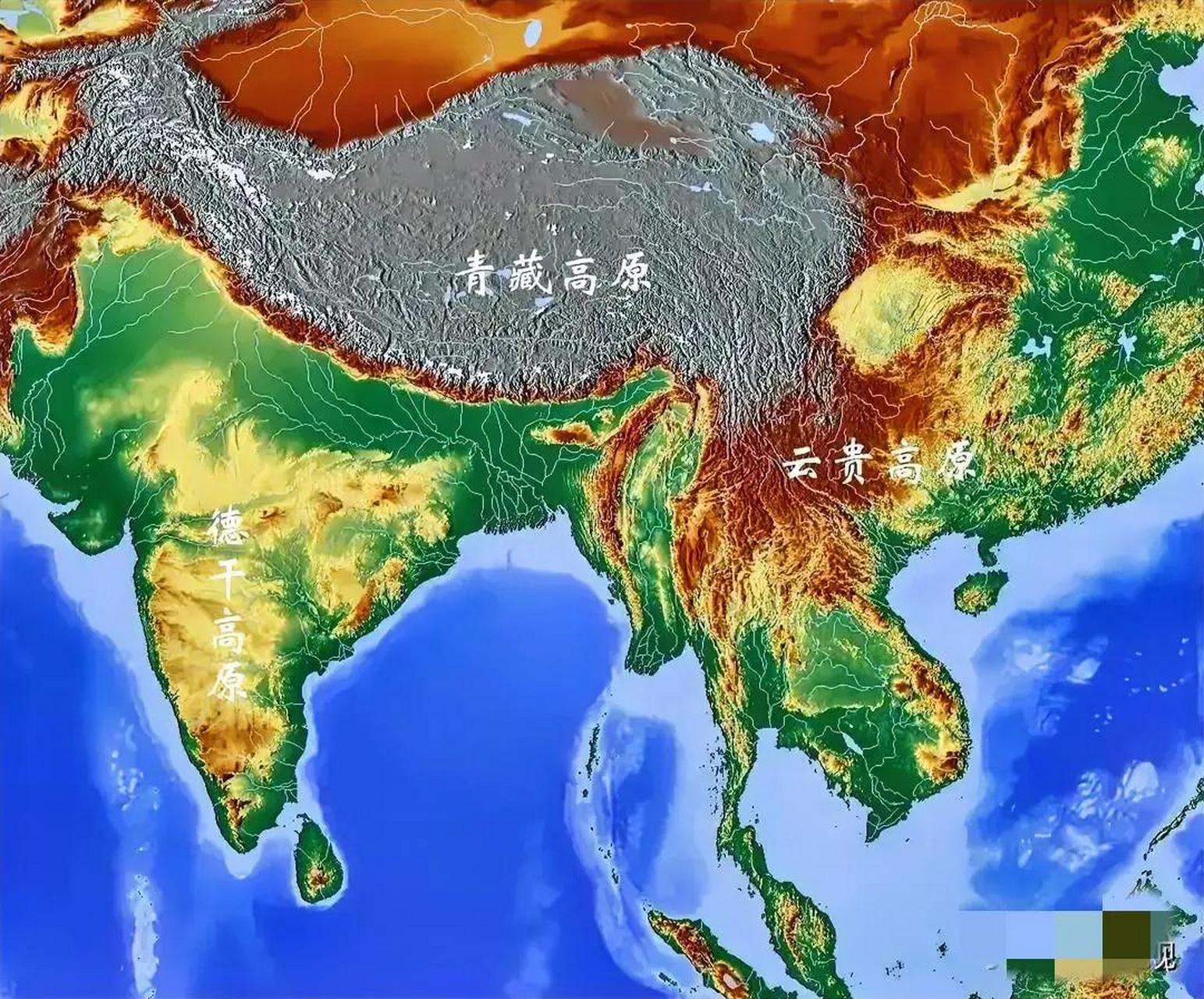 我国的青藏高原,看起来真的别具一格啊,以海拔高度来区分,可以说是