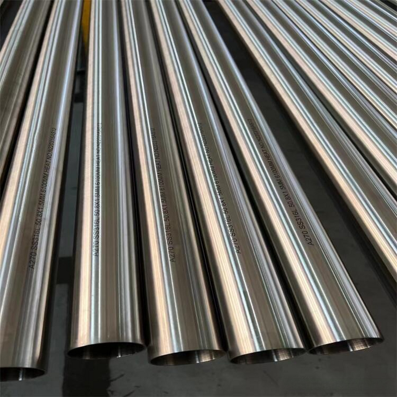 不锈钢装饰管和制品管的区别  你知道装饰管和制品管到底有什么区别吗