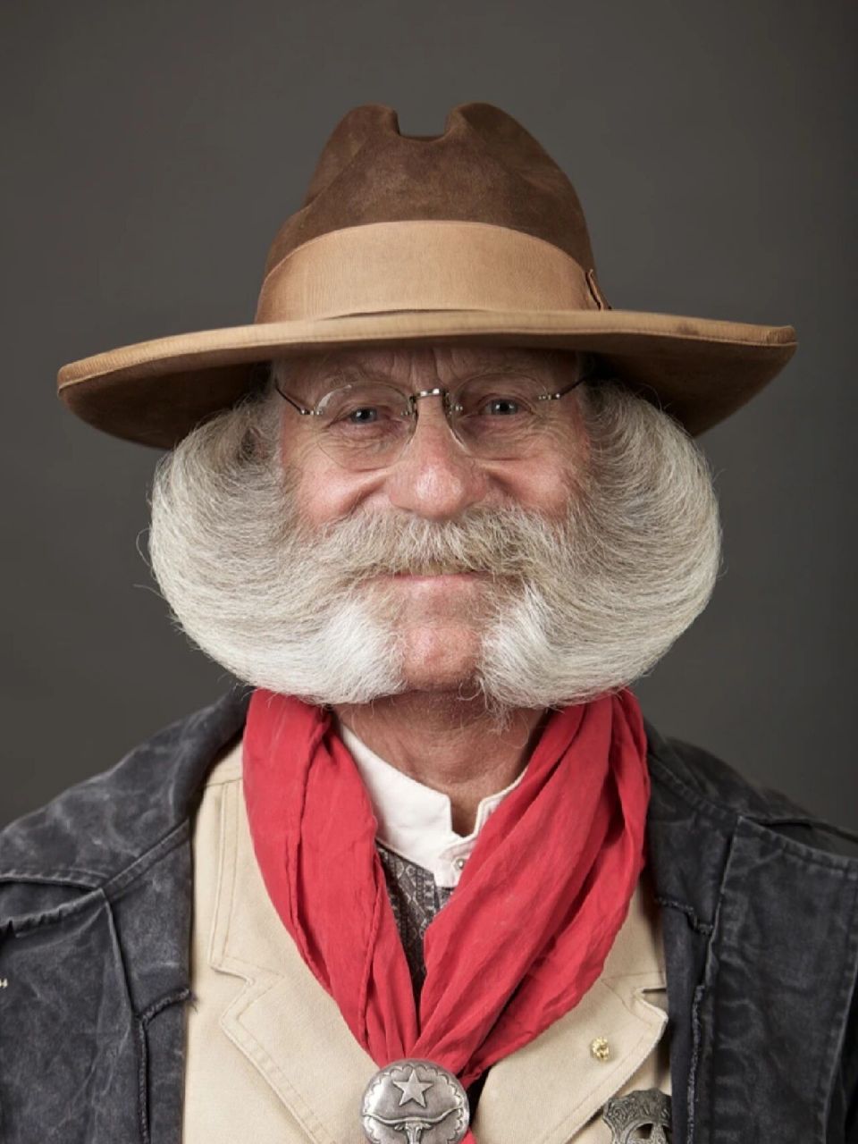 98每周一素材分享98 	 今天分享一组大胡子06性感男士