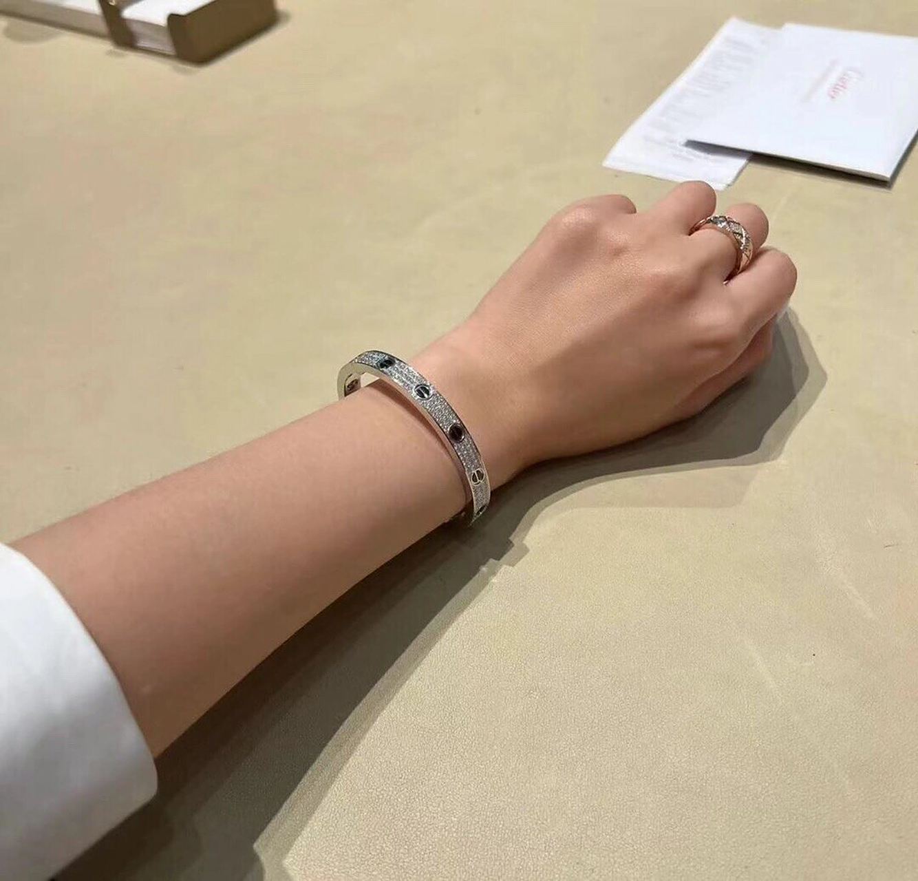 卡地亚love系列宽版白金满钻黑陶瓷手镯 cartier卡地亚love系列宽版