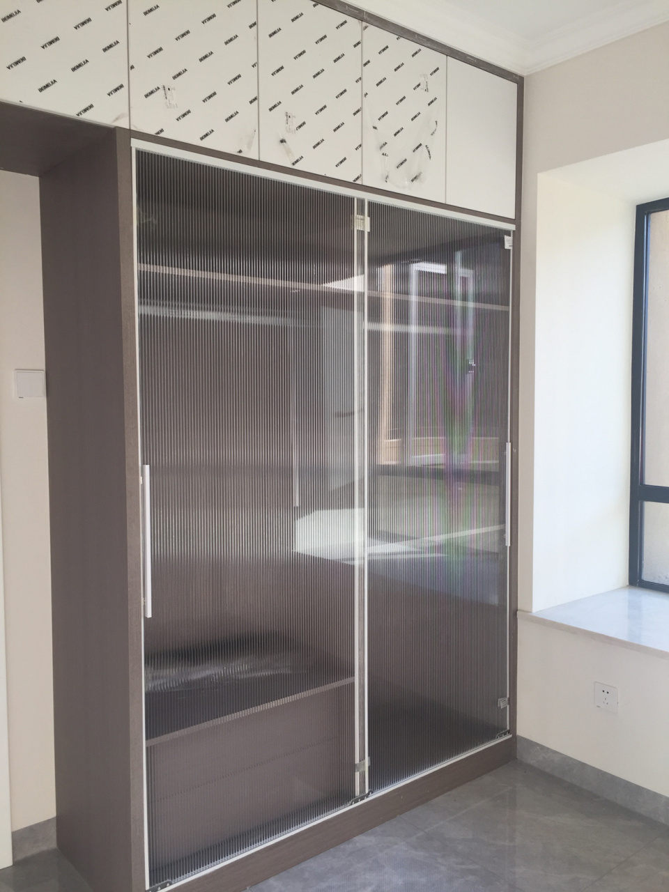 自制长虹亚克力推拉衣柜门(详细攻略) 1,初衷(来龙去脉比较复杂,不想