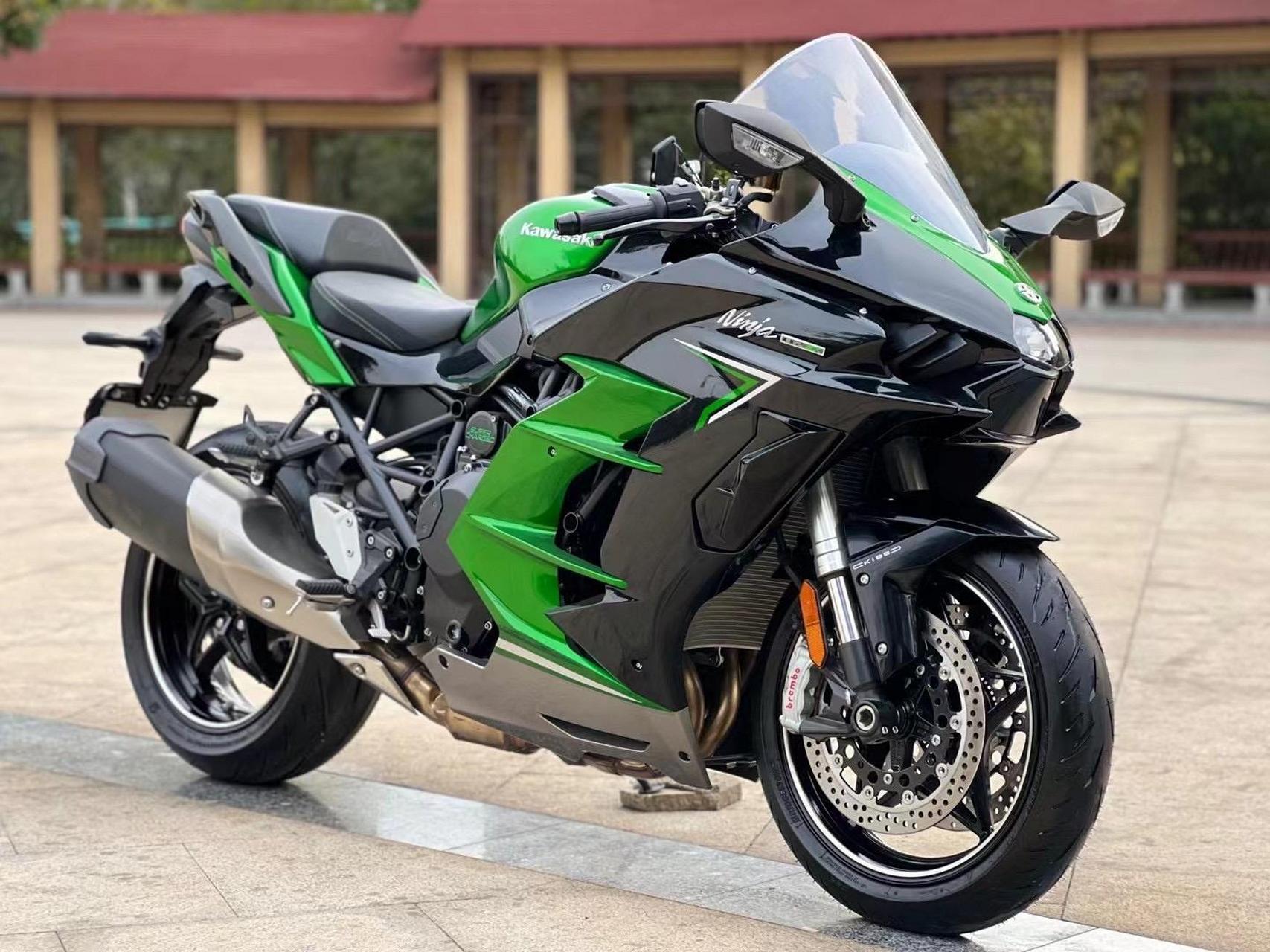 2023年 川崎-h2sxse,个人一手,实表300多公里,新车一台,配置到顶,价格