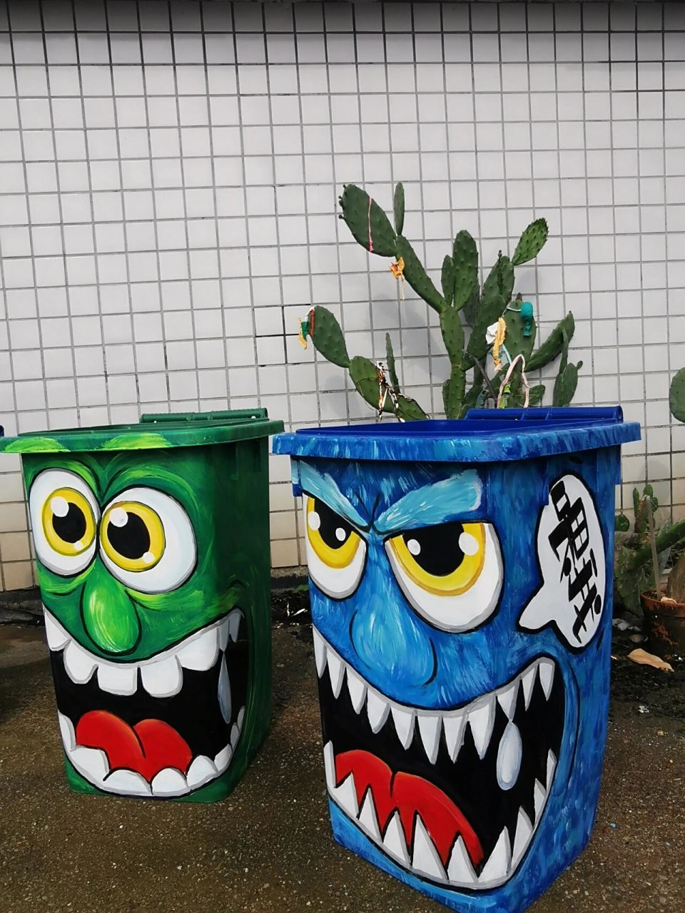 垃圾桶彩绘 第一次画垃圾桶