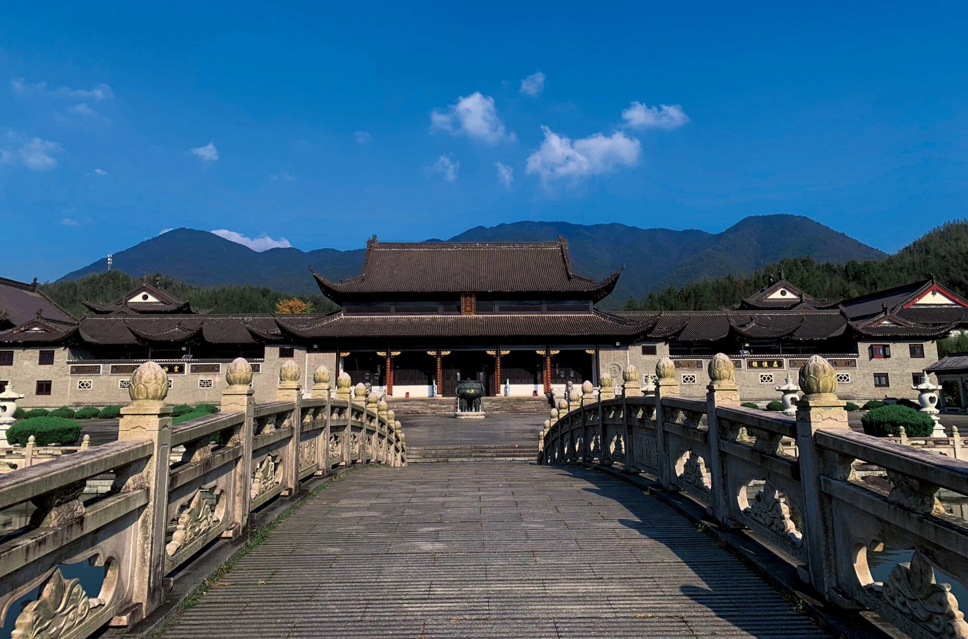 千年古刹·百丈寺