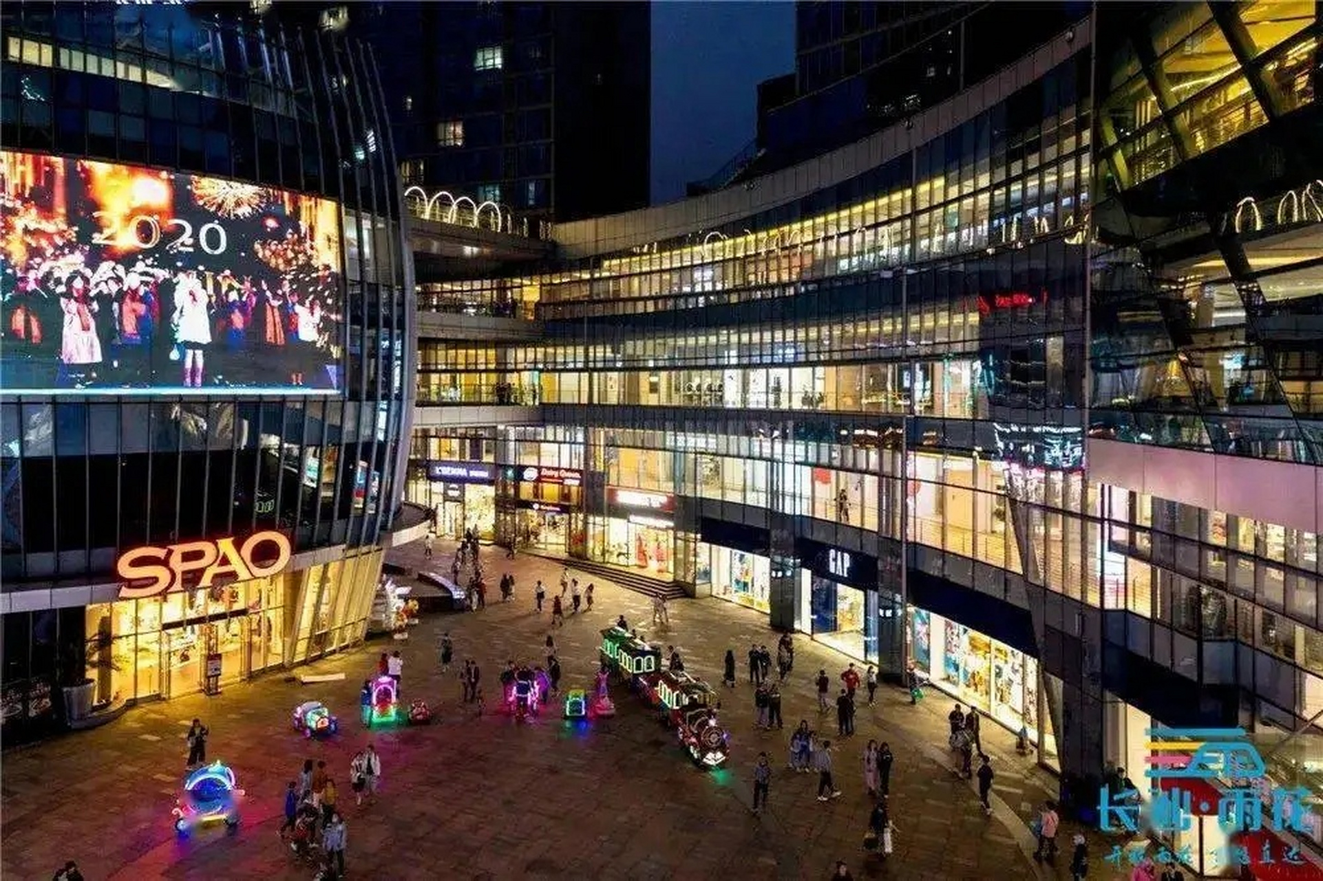 长沙玩乐手册丨德思勤城市广场 上次安利了步步高星城天地,这次就来