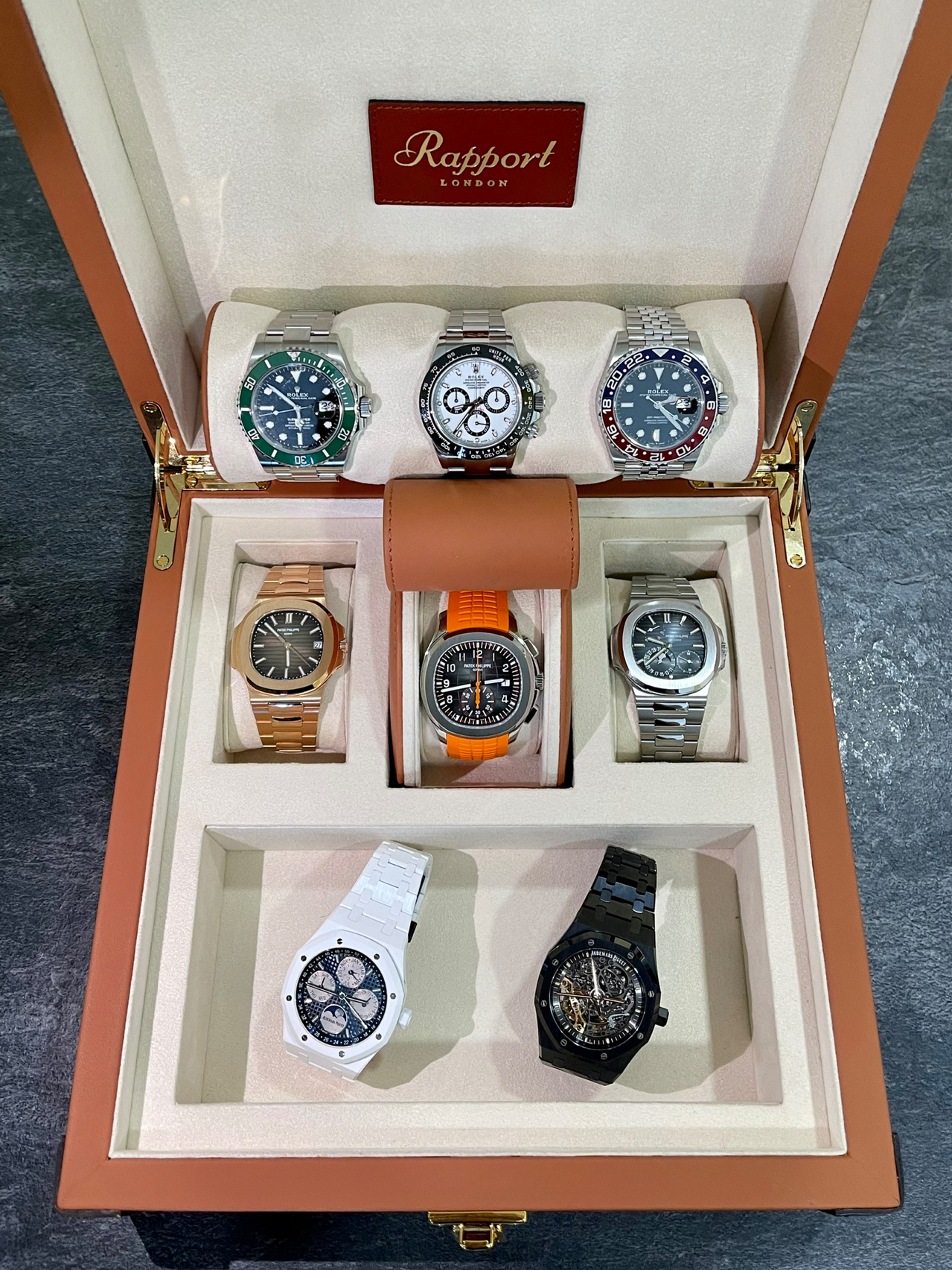 百达翡丽表盒展示百达翡丽手雷礼盒套装图片巴达翡丽多个表 带表盒