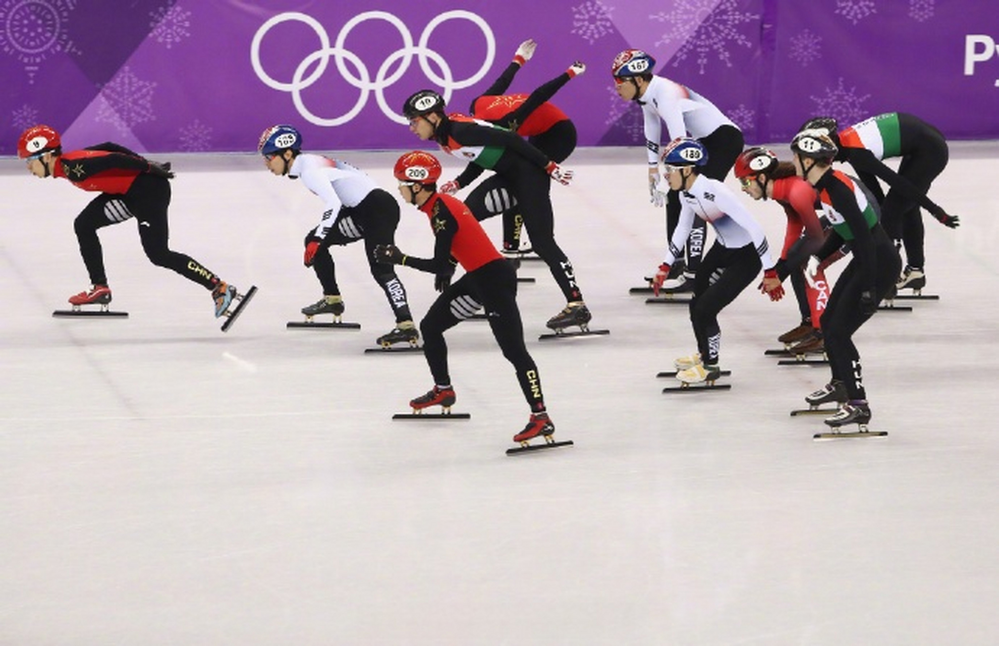 平昌冬奥会首金图片