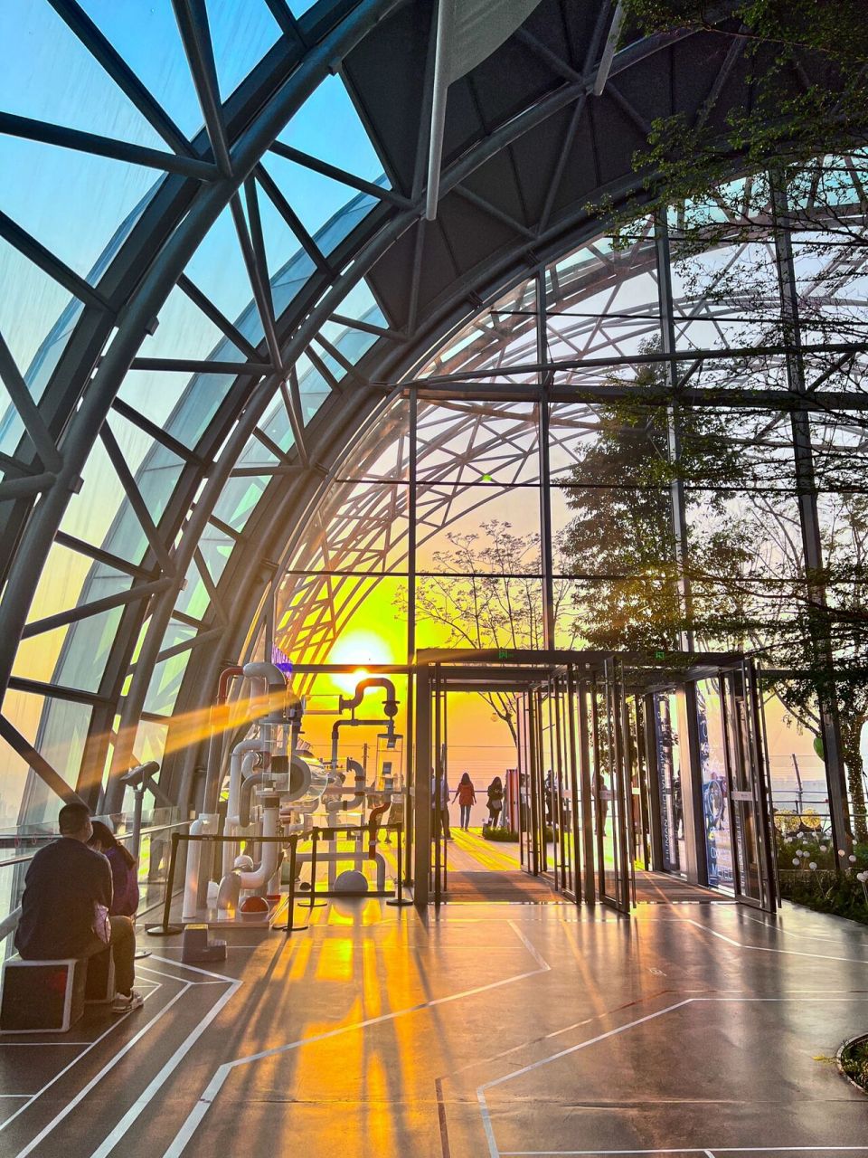 打卡重庆来福士探索舱观景台|270度看日落 地点:重庆来福士探索舱观景