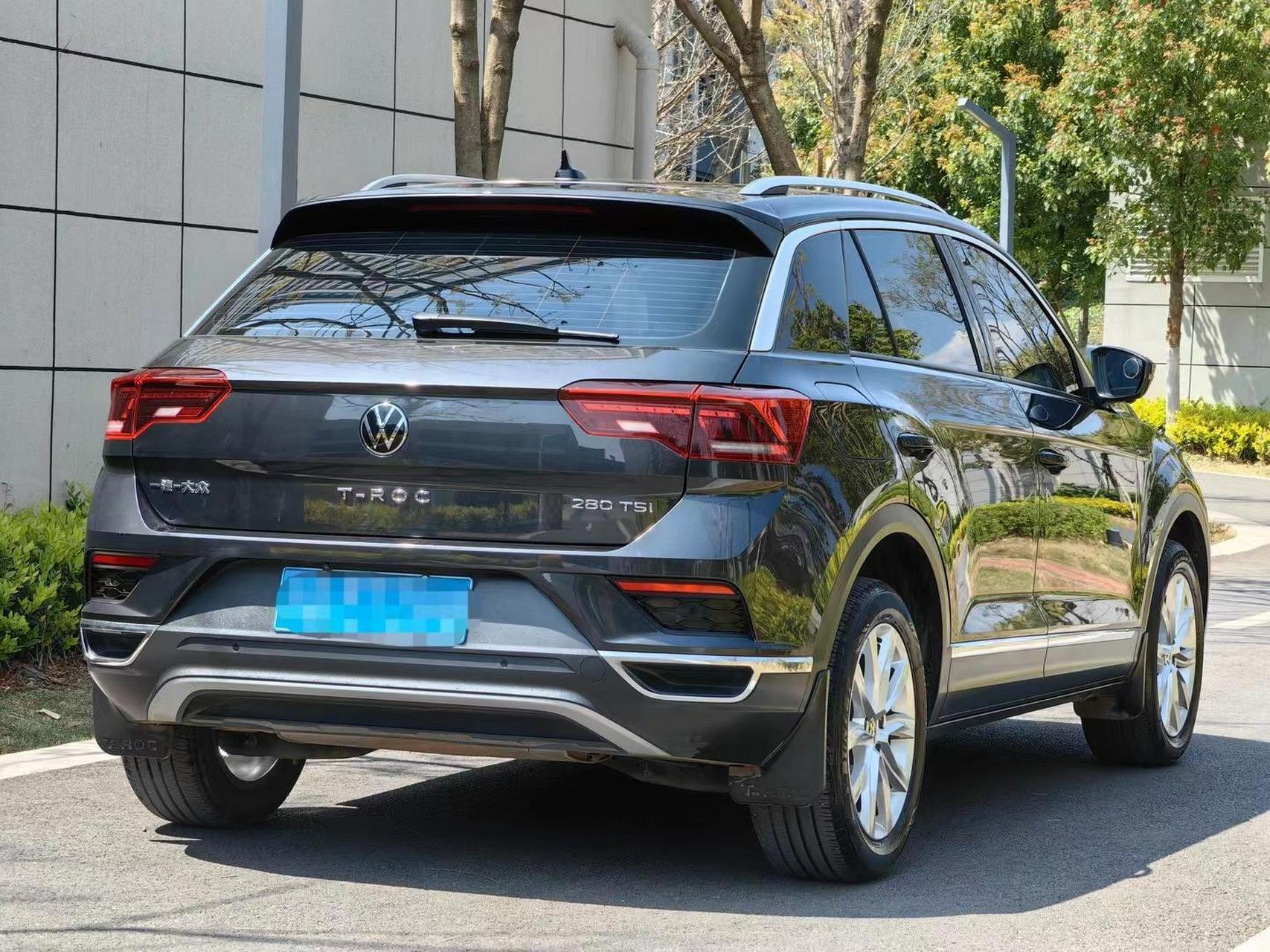 大众 t-roc探歌 2021款 280tsi dsg两驱精英智联版,21年6月,6.