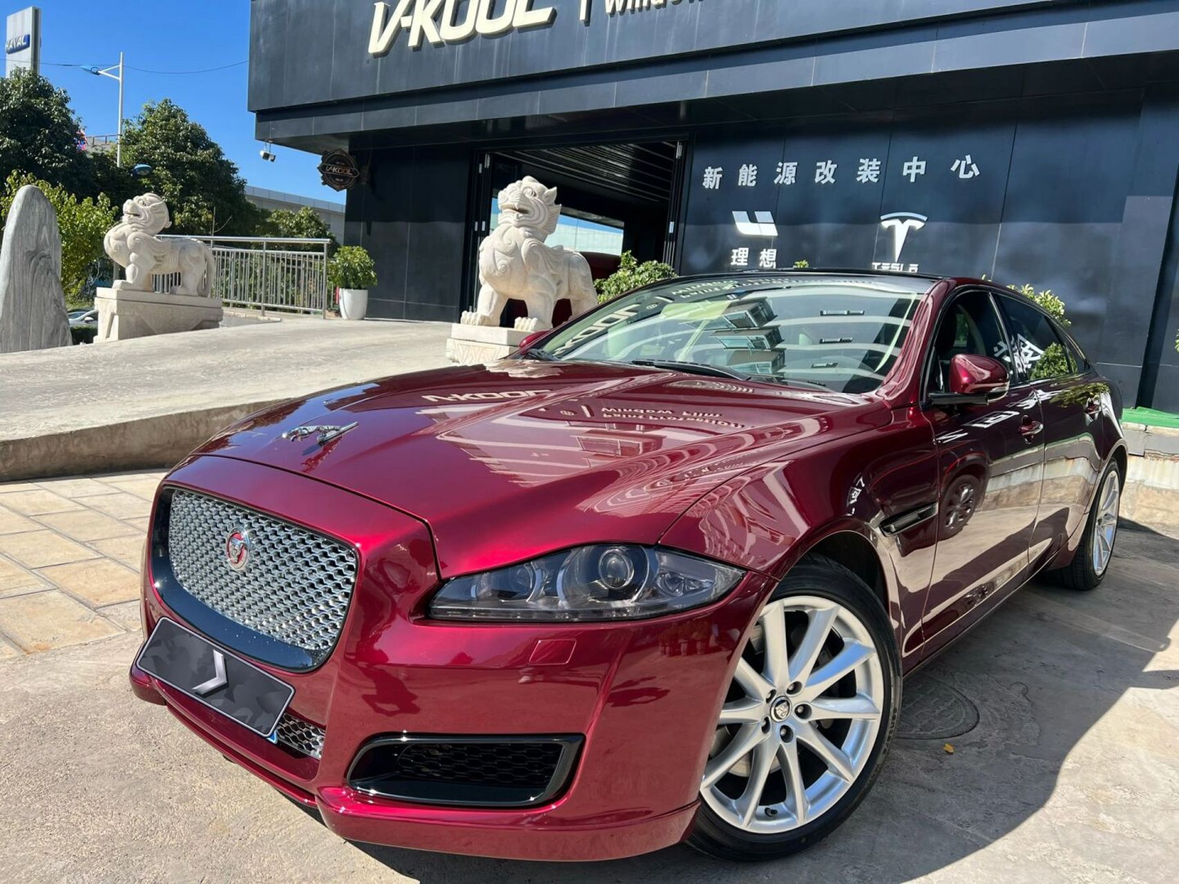 龙血红,高档上档次的一款红色,火热97又不张扬,高贵霸气!