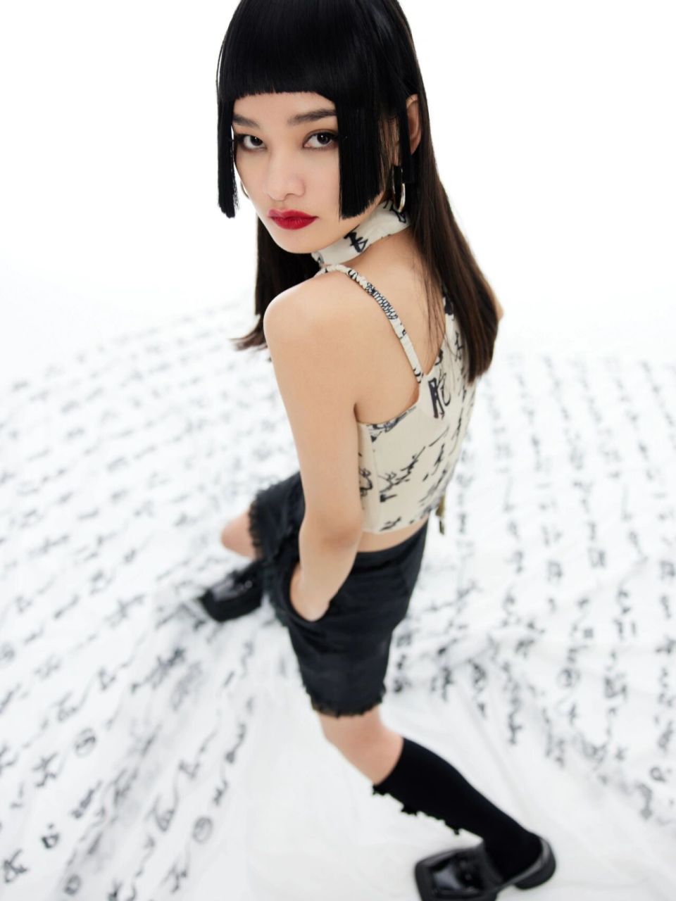 人体素材12|透视练习 今日份人体速写素材分享来啦~ 有没有和我一样