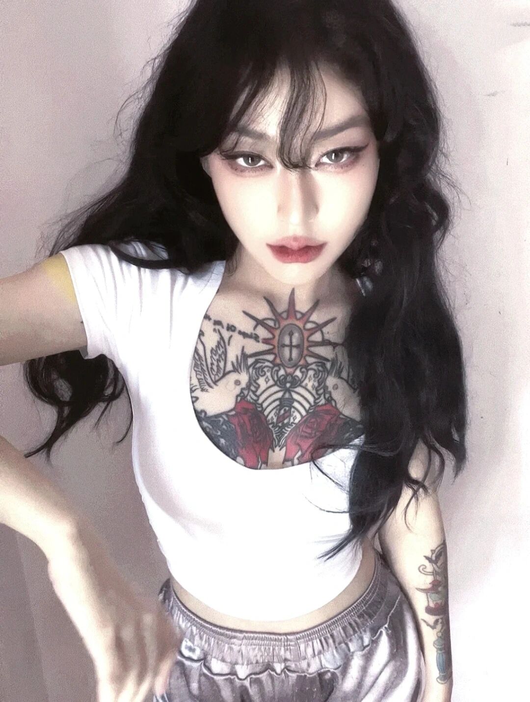 ins/纹身女孩头像