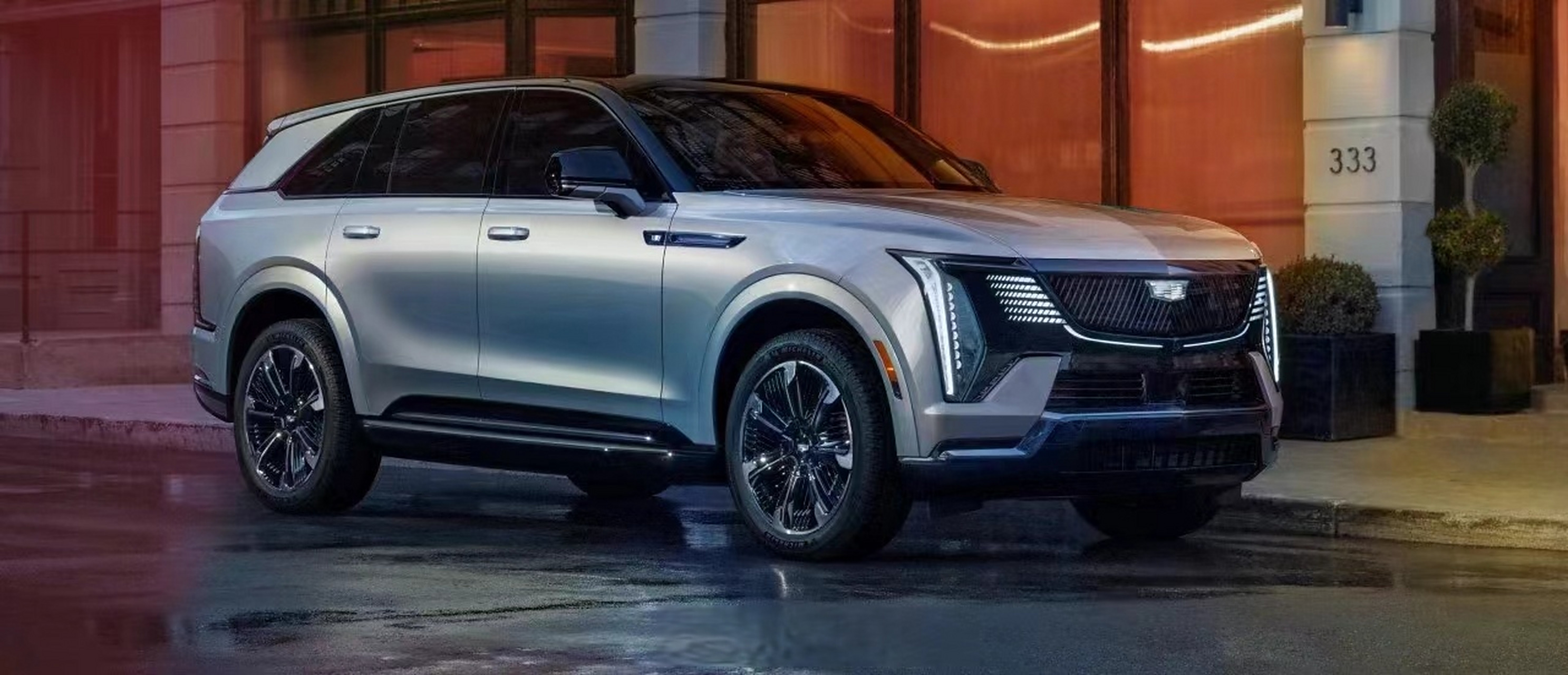 escalade iq 好美,「电动凯雷德」别有一番风味.