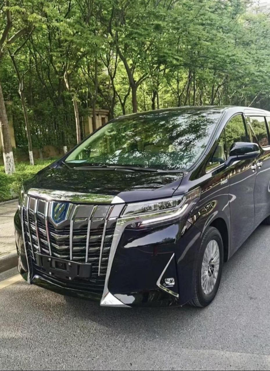 非常详细包车车型 5座轿车,7座商务车,9-15座小巴车,17-29座中巴车,30