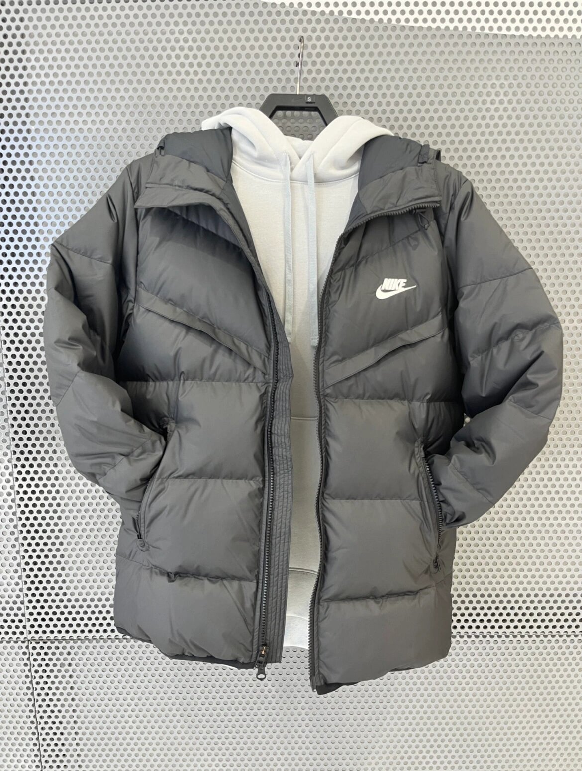 nike经典男士短款羽绒服