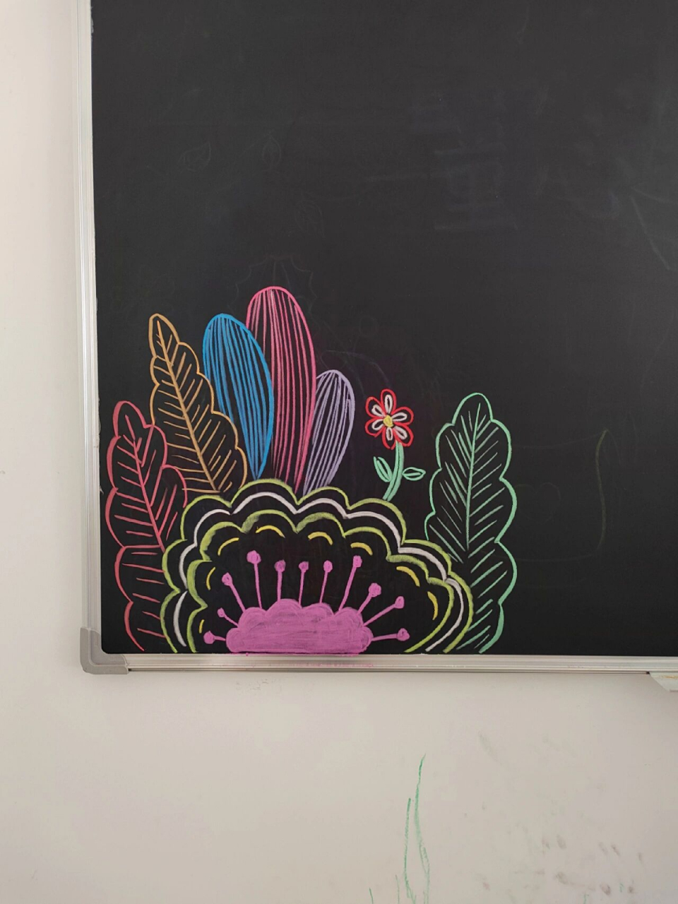 粉笔画|黑板报角落插图 万物皆有裂痕那是阳光照进来的地方.