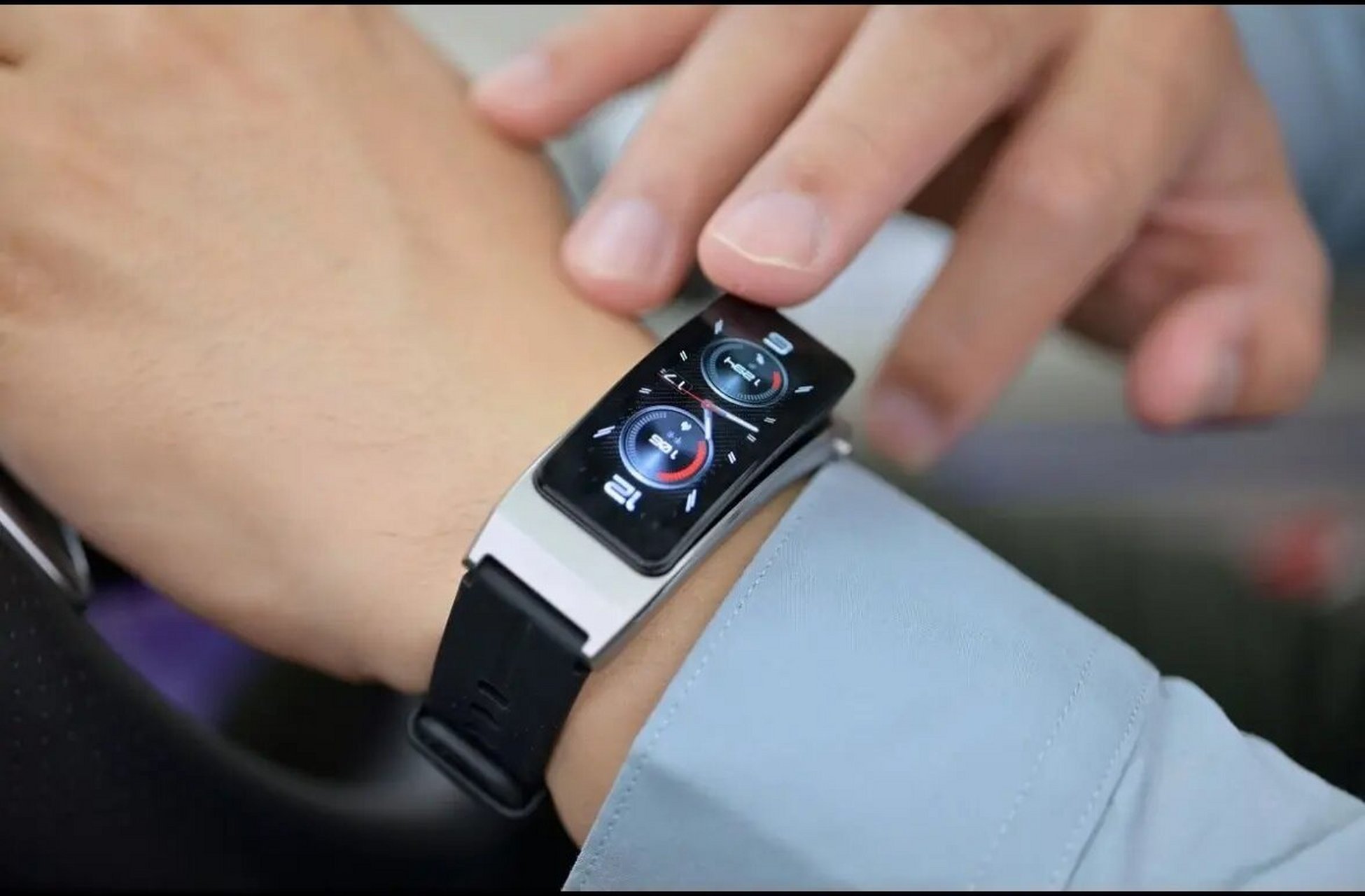 华为b7可通话手环