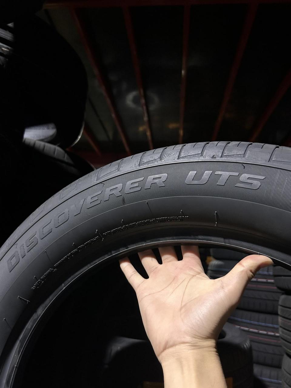 固铂高性能suv轮胎|uts花纹.