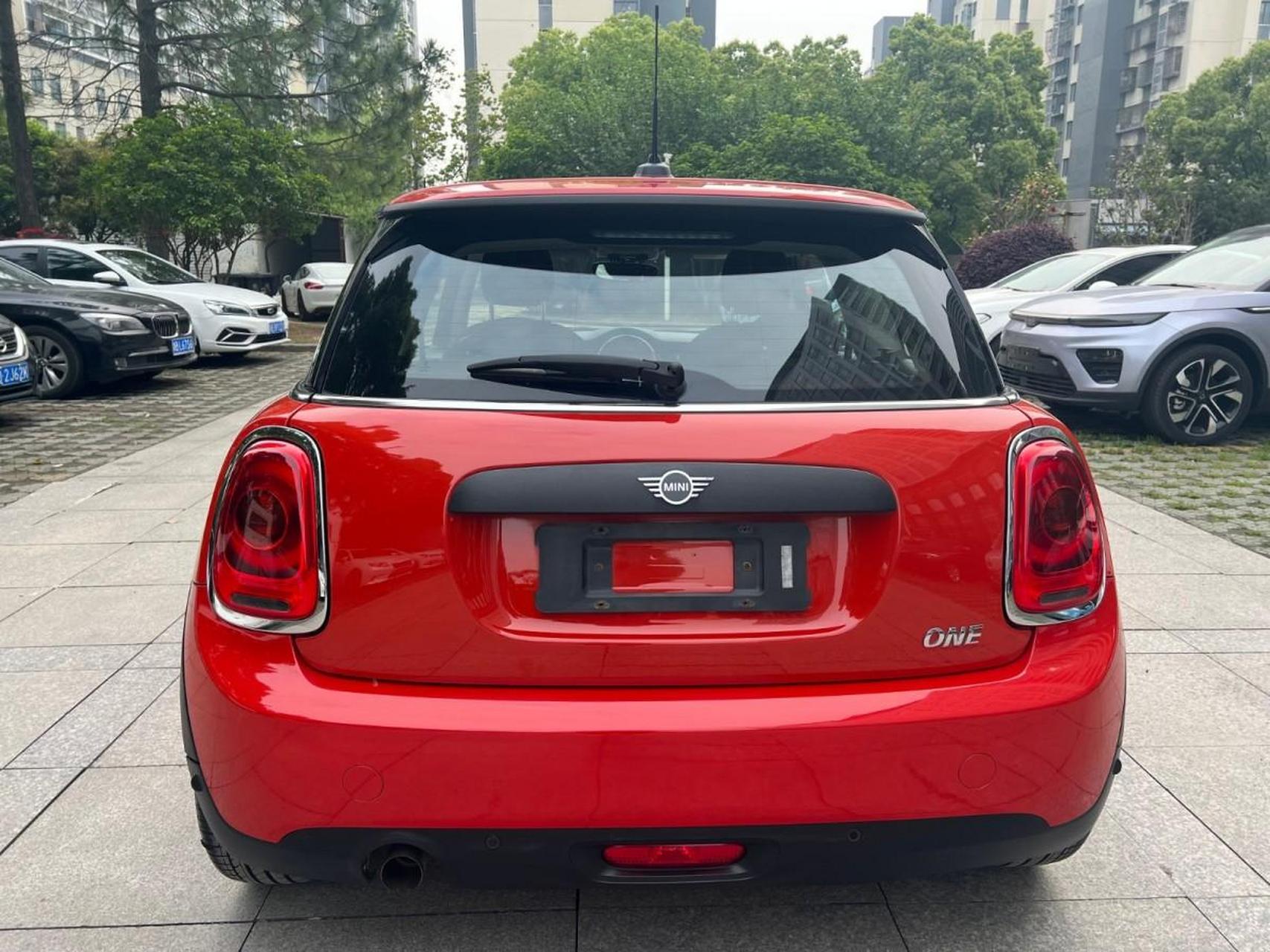 宝马minione 迷你售价:0211.