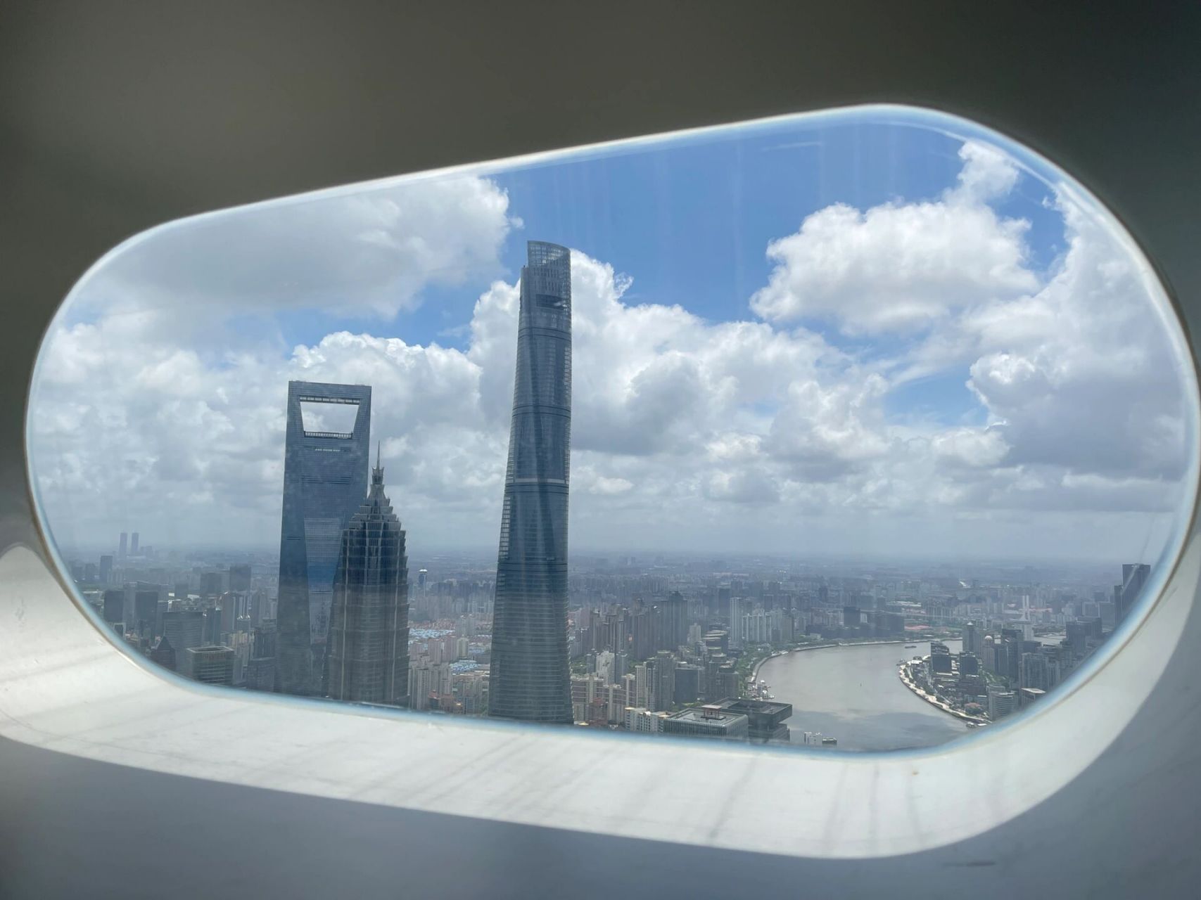 上海东方明珠351米太空舱 上海东方明珠199套票到263米 然后可以自由