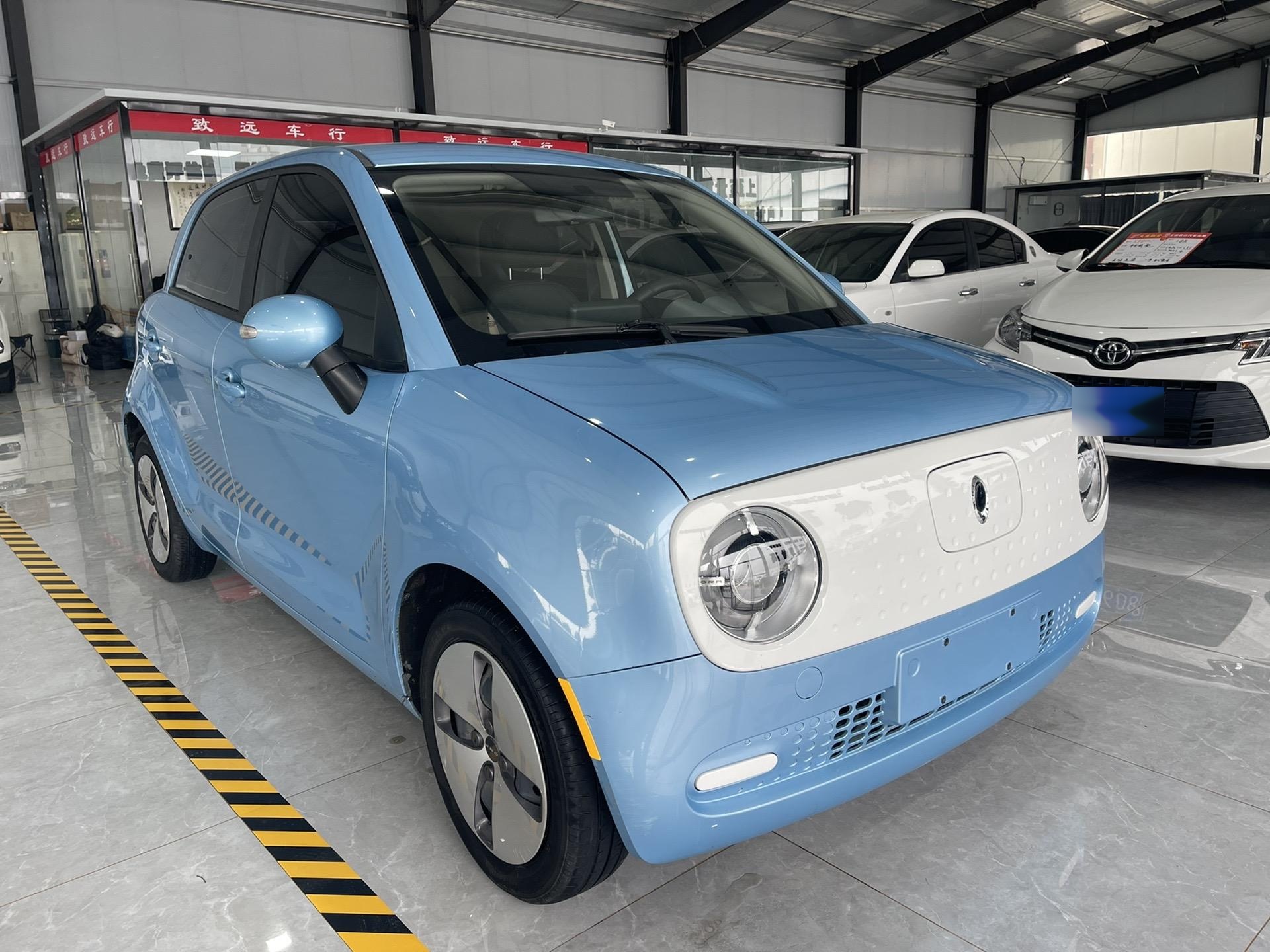 2021年欧拉黑猫,续航301,美女一手私家车,安全行驶3万多公里,真皮座椅