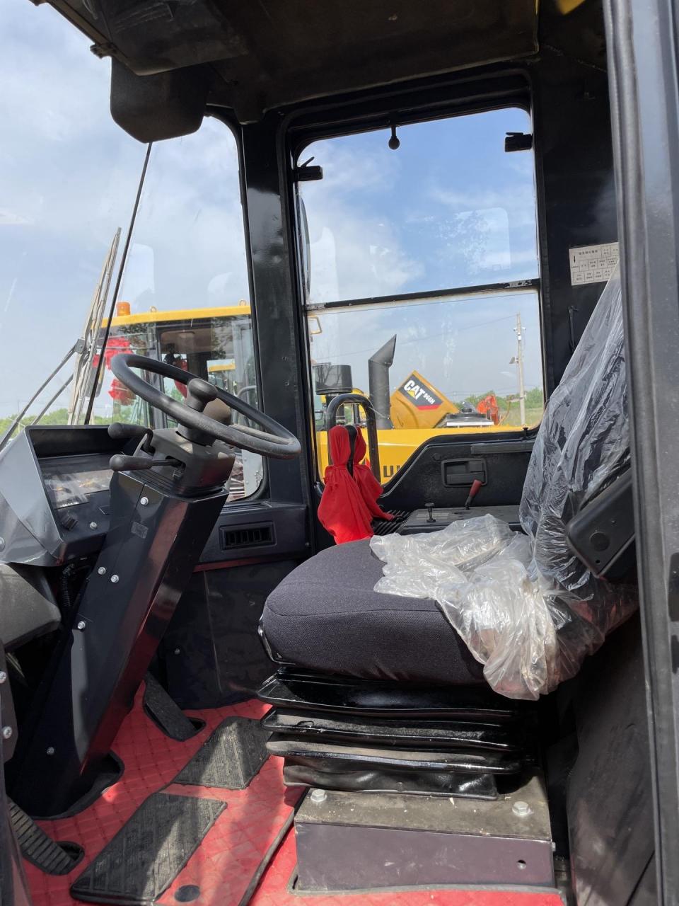 小松380装载机,准新车况,22万送到家!