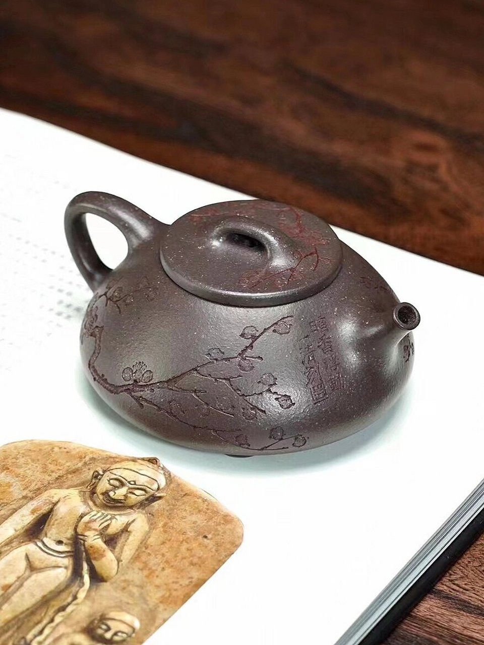 紫砂壶壶型 之 心舟石瓢 晚清时期,紫砂艺术到达了一个非常成熟的阶段