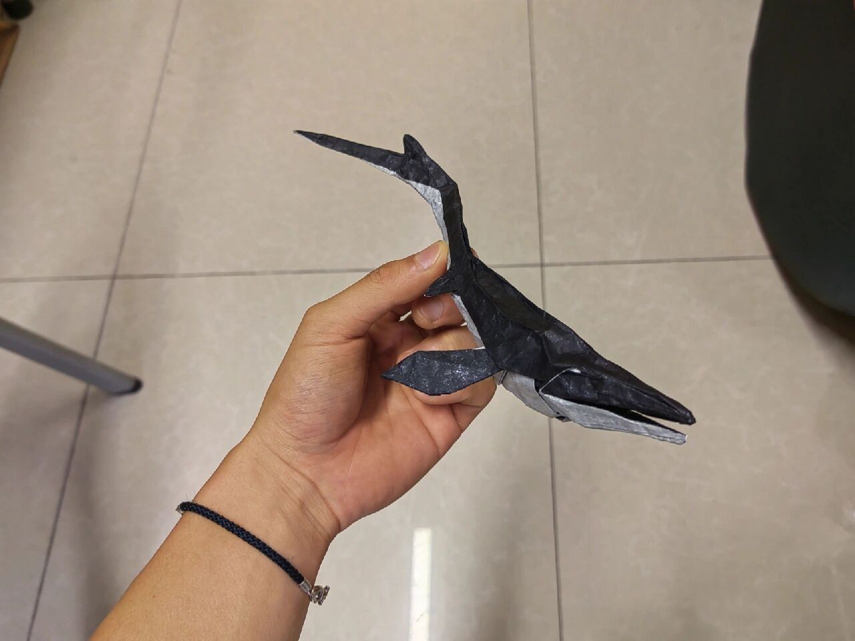 没有男生能拒绝一只超级帅的折纸沧龙!