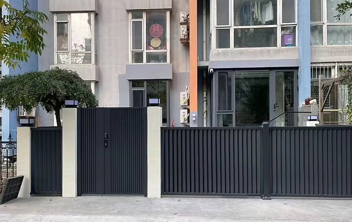 定制现代简约铁艺入户院子门铝合金别墅门庭院门花园栅栏单开小门