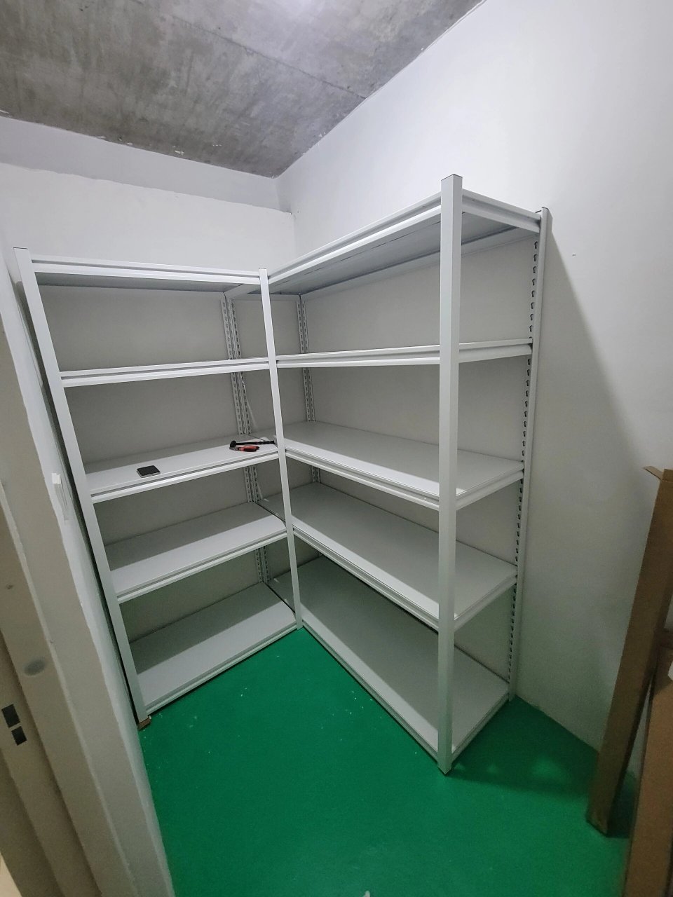 地下储藏室改造完成 3.5平的地下室改造完成.