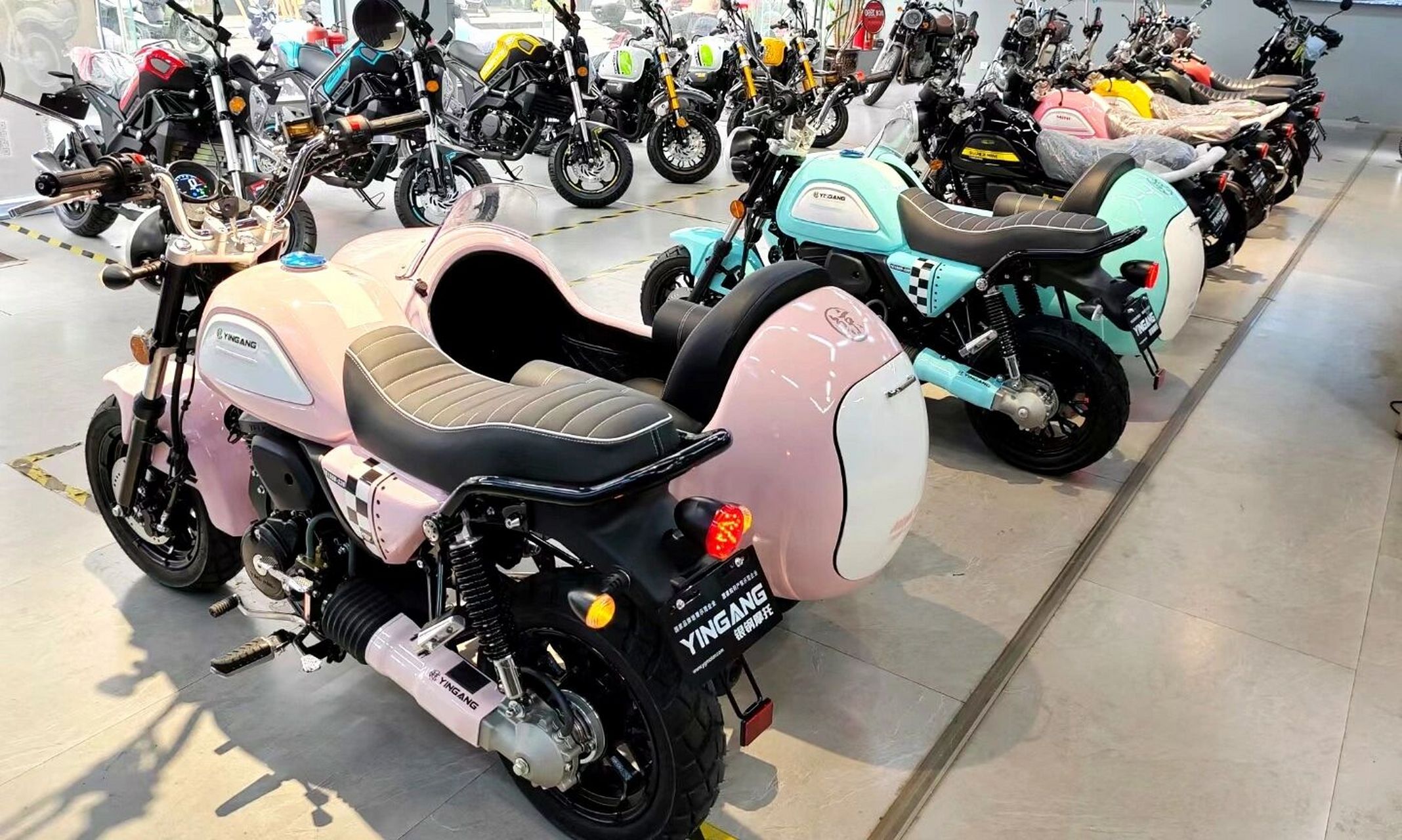 银钢摩托都市边三轮