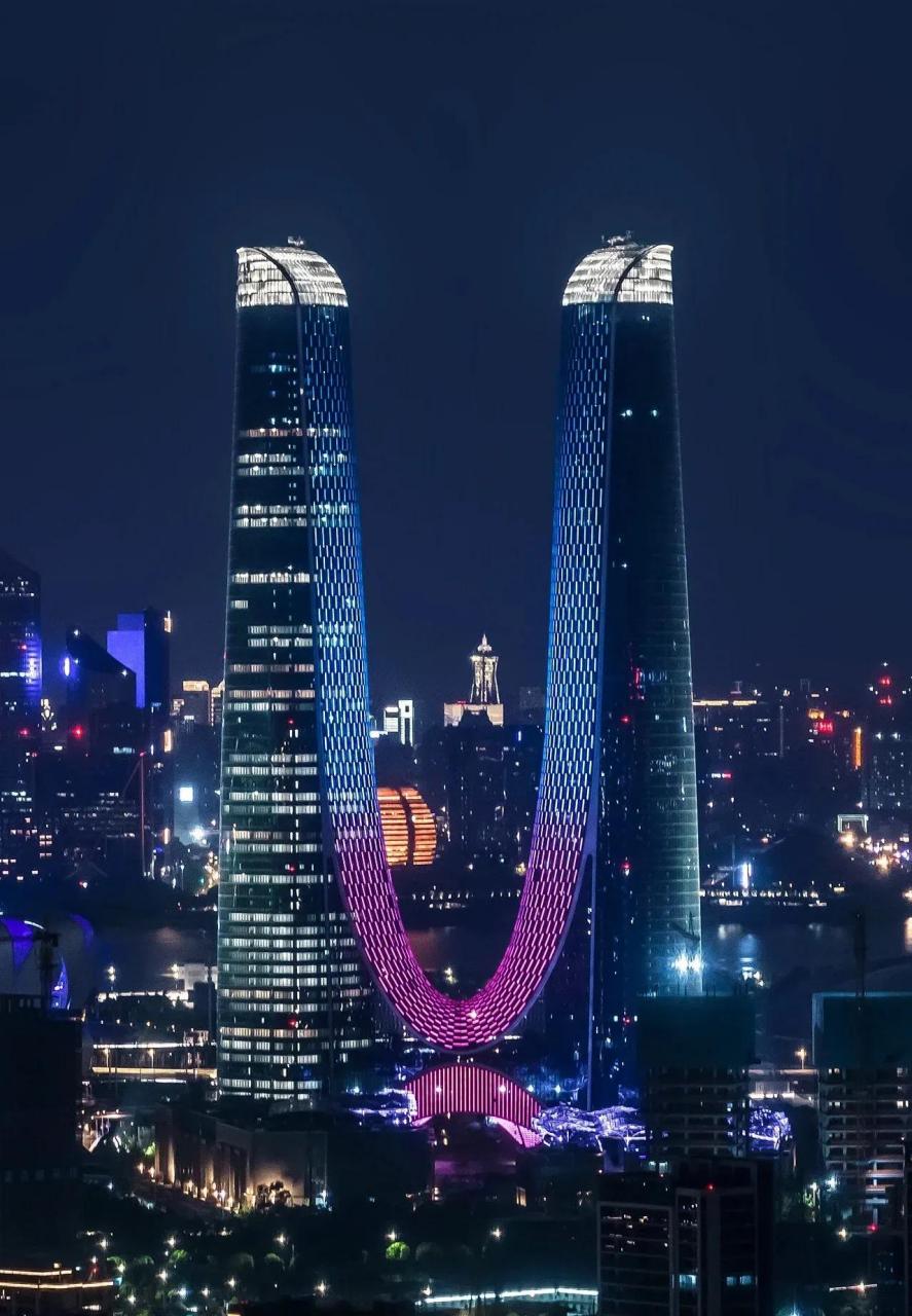 杭州之门 你值得拥有 杭州世纪中心,又称"杭州之门"(hangzhou arch)