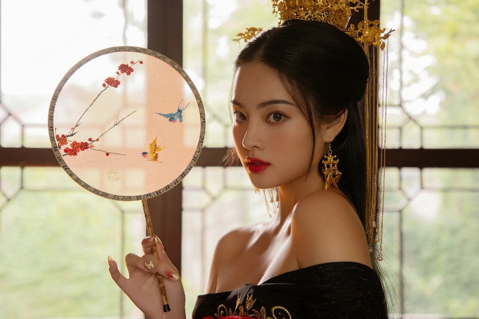 性感古风写真|御姐范算是妥妥拿捏了6015 红黑配色的御姐风格95