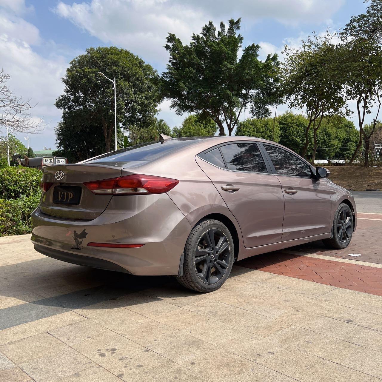 2016年现代领动精英版自动1.602发变巅峰