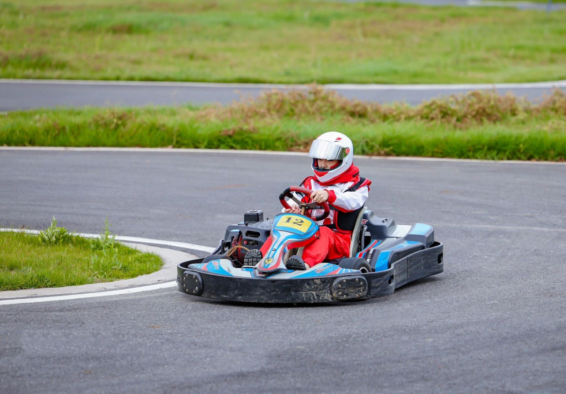 9415卡丁车|朋友圈文案 1.9415油门踩到底 ,快乐到飞起!