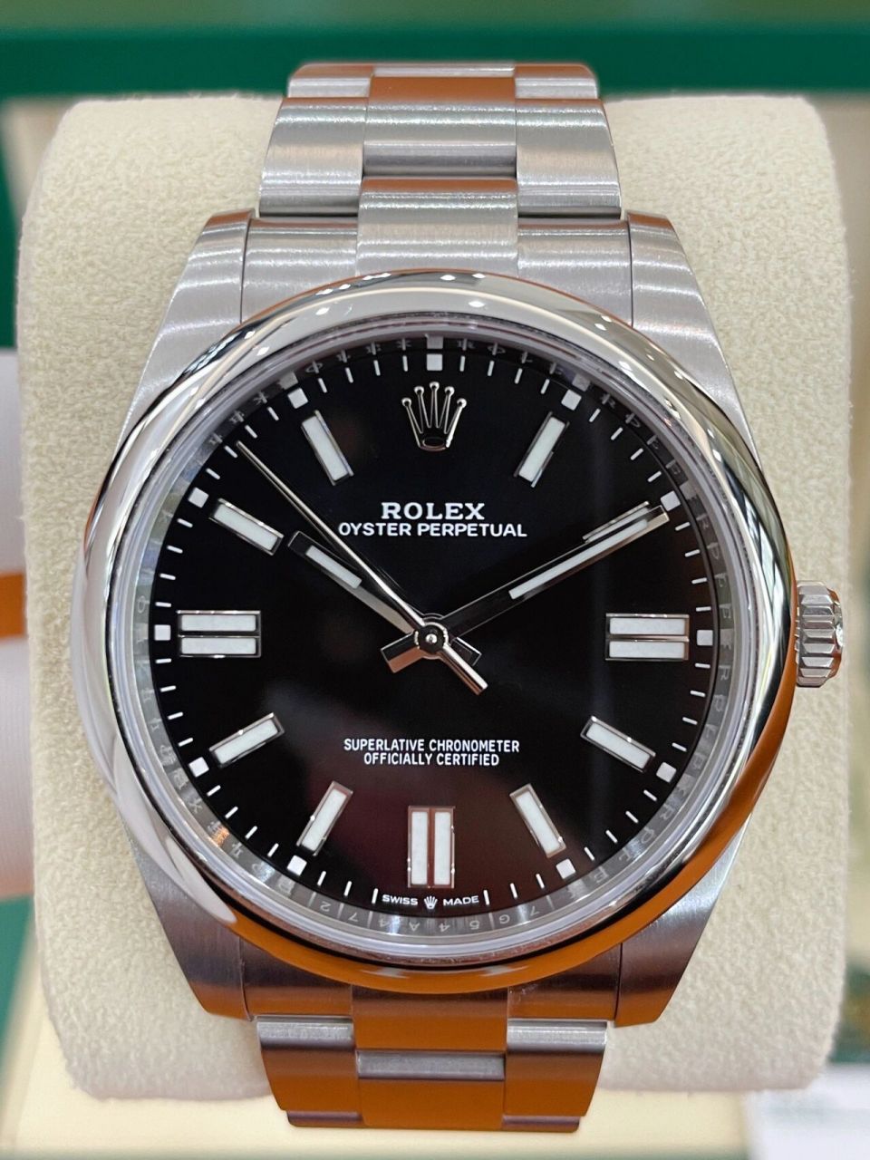 劳力士蚝式恒动124300,最新款黑盘,表径41mm 劳力士蚝式恒动124300