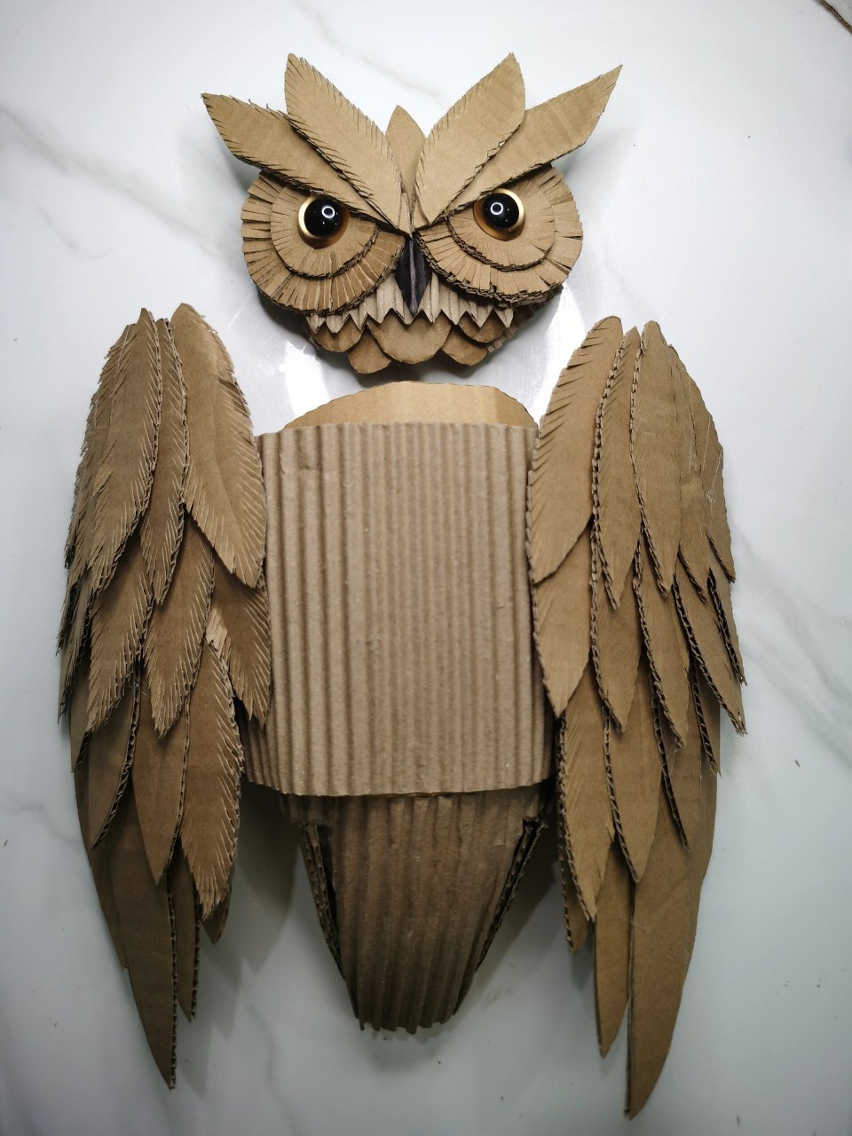 纸板( 纸壳)猫头鹰,分享步骤 在上一个的基础上进行了优化,眼睛采用了
