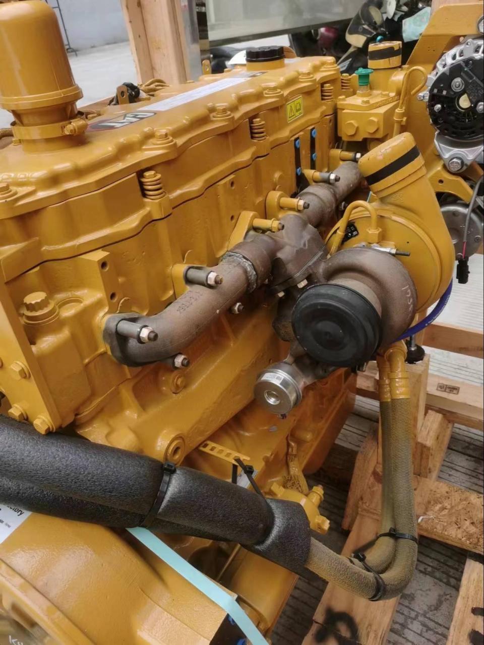 全新卡特c7发动机