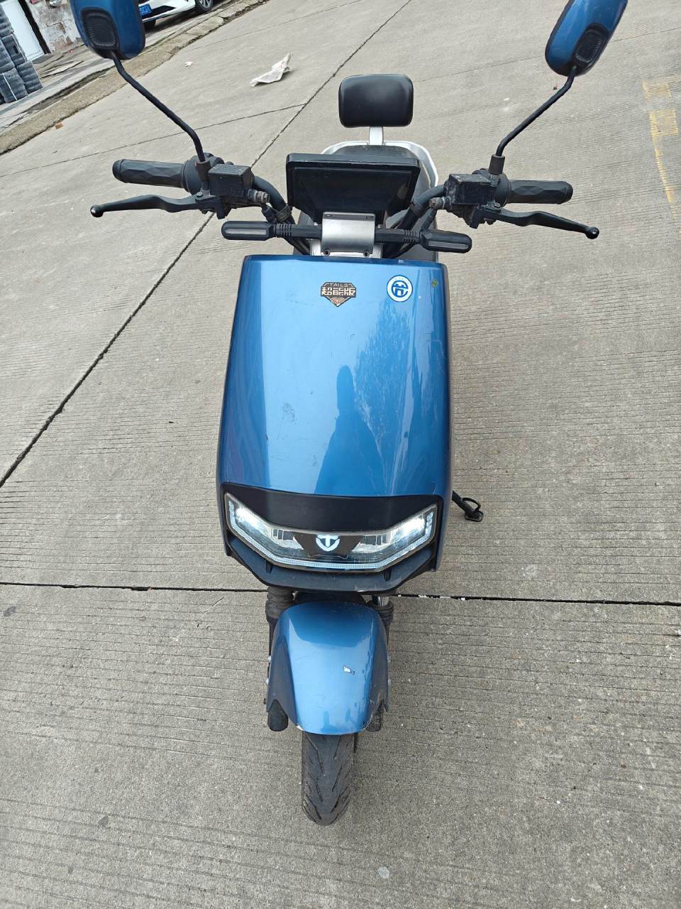二手台铃领跑400电动车 8成新,72伏续航40公里左右.