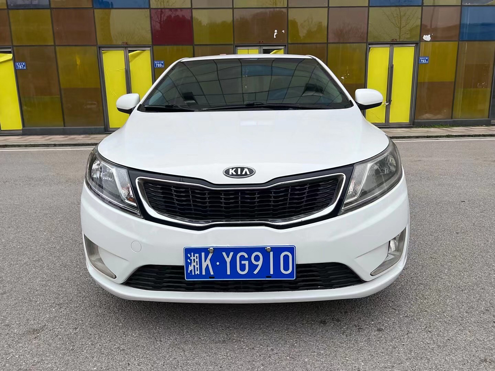 4l手动挡,车况精品,费用齐同步到7月,省油代步车, 12年7月上牌起亚k2