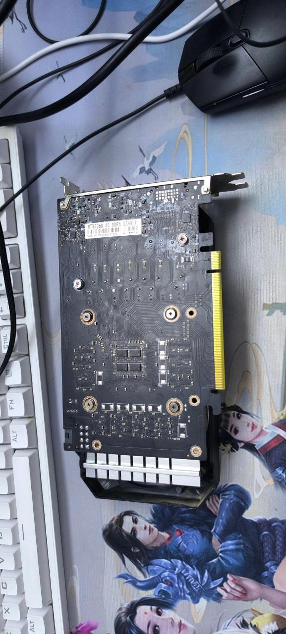 垃圾杂牌rtx2060 6g光追显卡827块嘎嘎,成色如图,都是实拍,8p供电