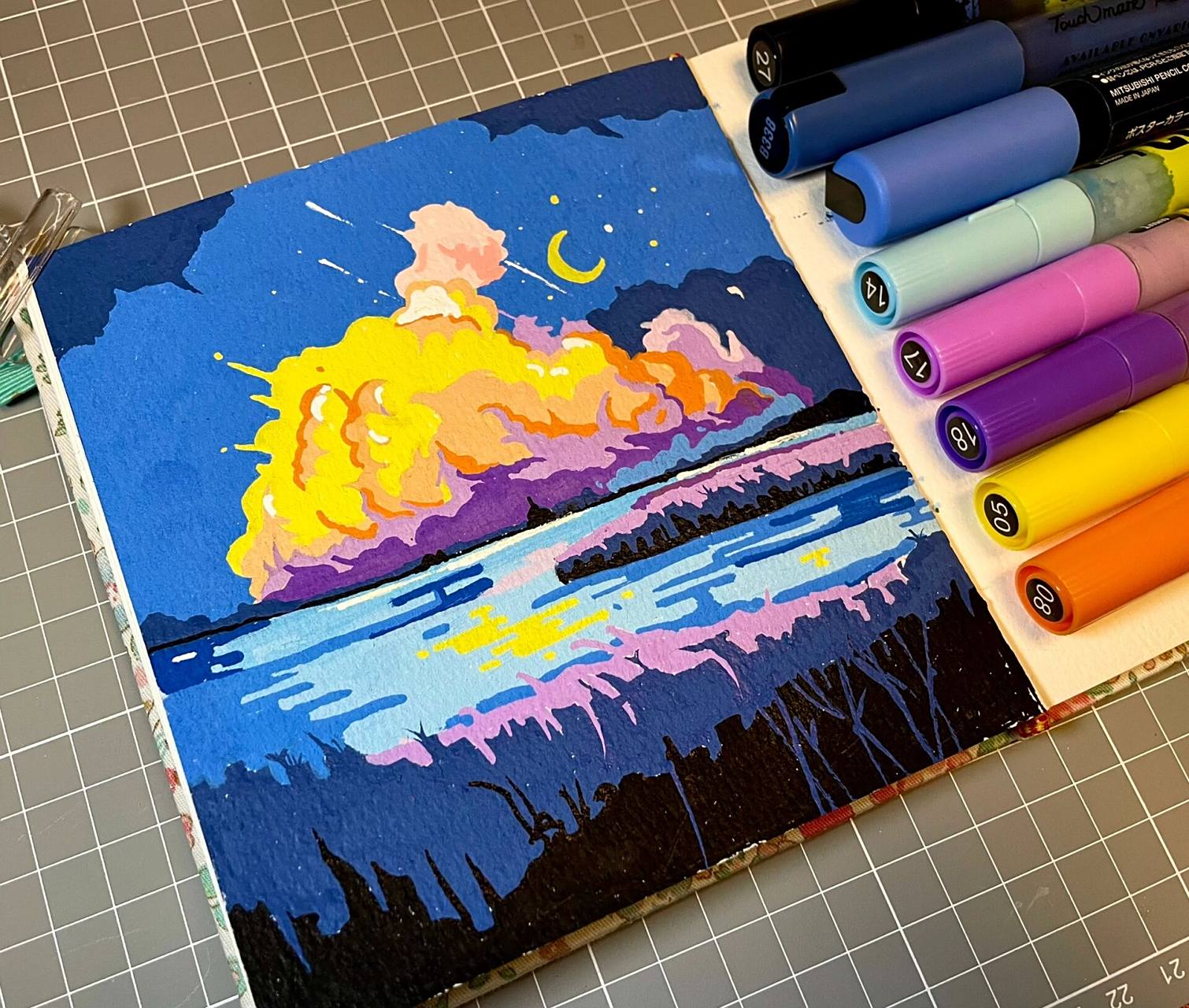 梦夜绚烂|丙烯马克笔| 16/100 周五的晚上,外面下着雨,我在小桌上画着