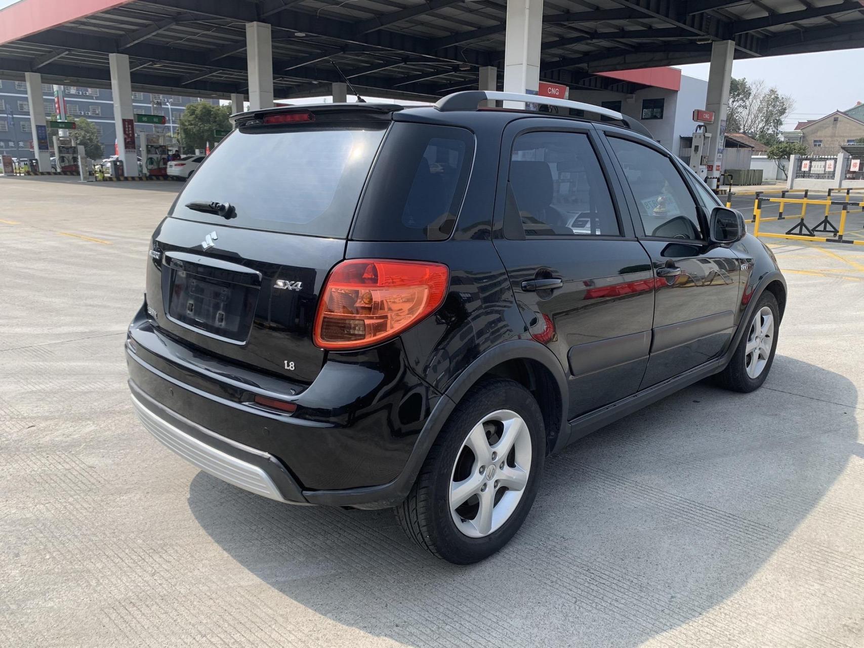 2010年上牌铃木suv天语sx4!1.8自动挡带天窗,原厂运动双拼座椅!