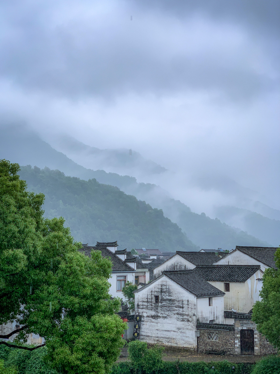 古老的村庄图片