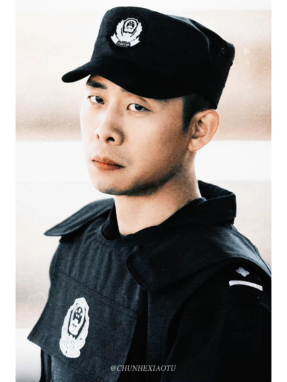 分享张译老师的一些帅图 身上有股劲儿是学不来的 我称之为感觉 已经