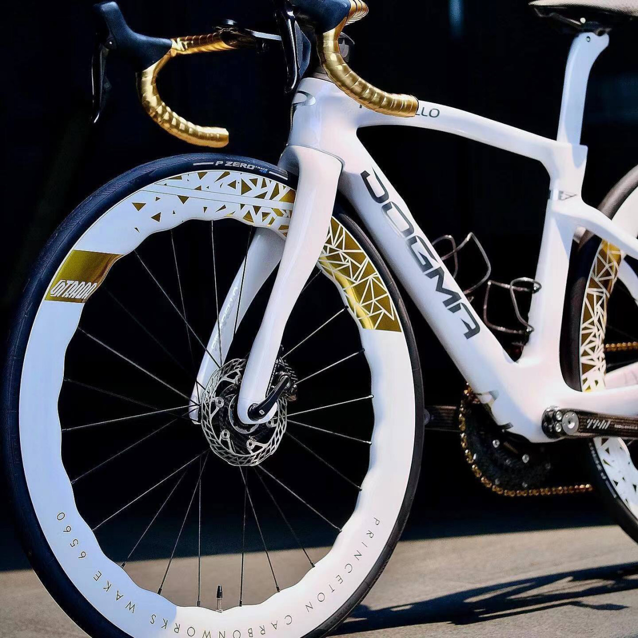 纯净之美|pinarello dogma f 水晶白陆续 到货