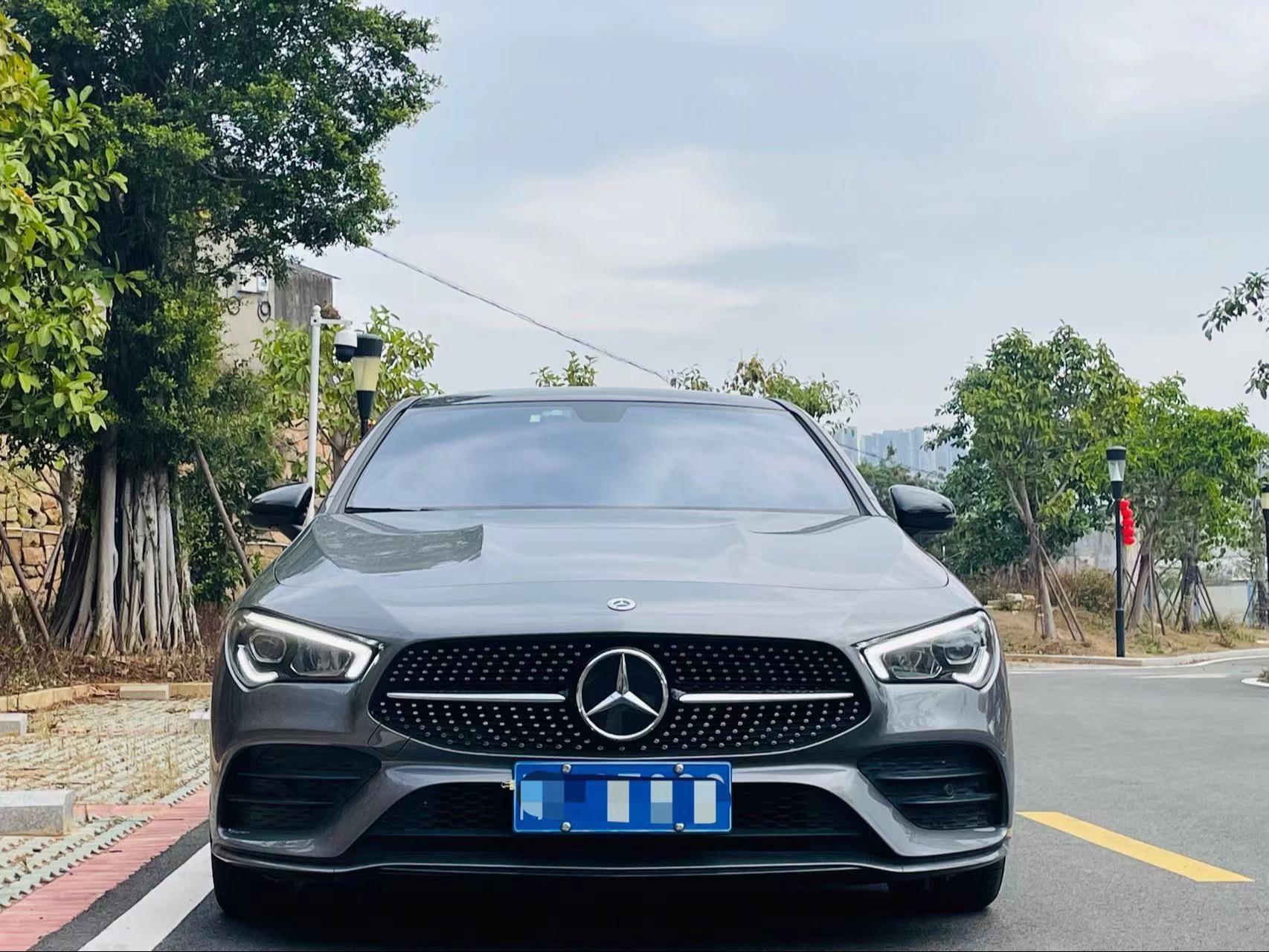 2022年奔驰cla260四门轿跑2.0t四驱版